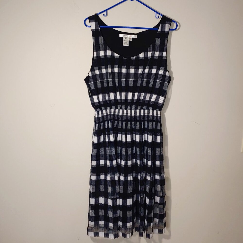 Studio M Black and White Plaid Sheer V-Neck Sleeveless Midi Dress Size XL